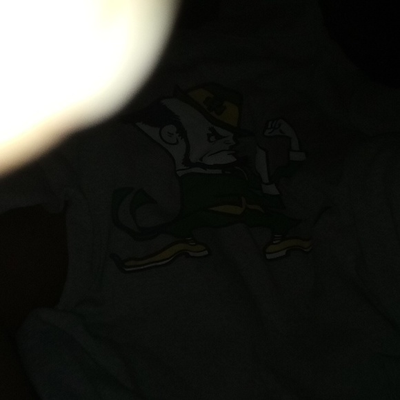 Collegiate Irish Notre Dame sweatshirt w half pocket across the middle.Sz.Large - Picture 4 of 4